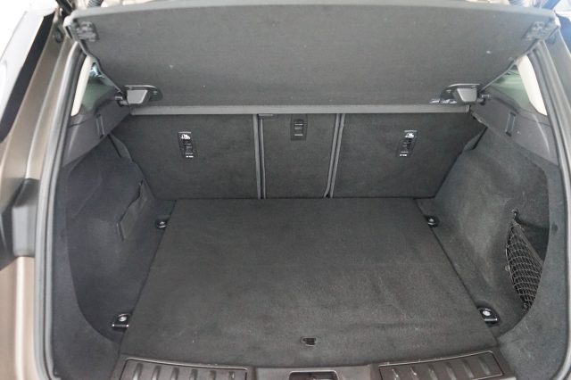 LAND ROVER Range Rover Evoque usata, con Monitoraggio pressione pneumatici