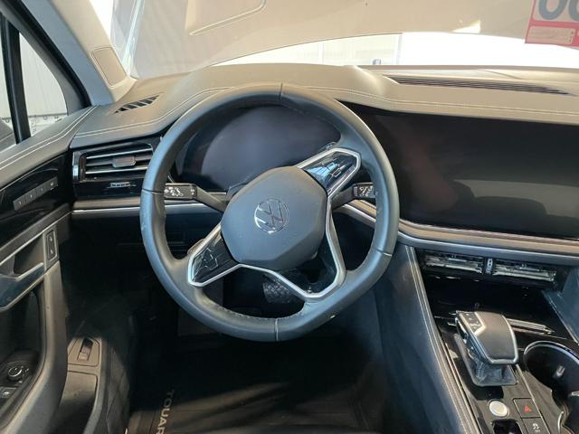 VOLKSWAGEN Touareg usata, con Fendinebbia
