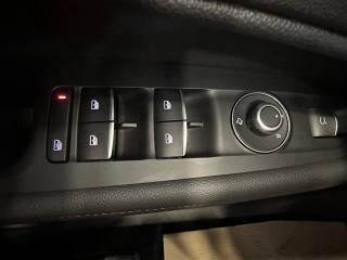 ALFA ROMEO Stelvio usata, con Chiusura centralizzata senza chiave