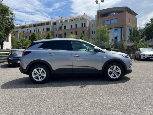 OPEL Grandland X usata, con Controllo automatico clima