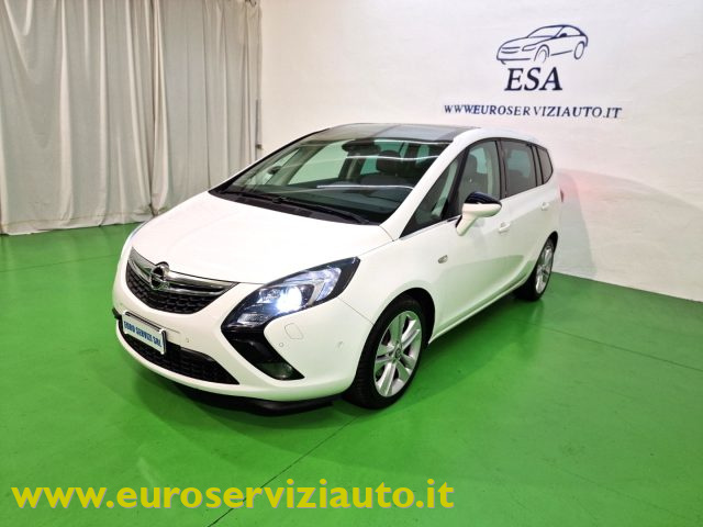 OPEL Zafira Tourer usata, con Boardcomputer