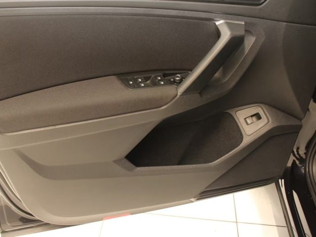VOLKSWAGEN Tiguan usata, con ESP