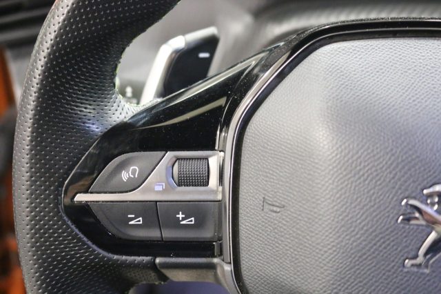 PEUGEOT 2008 usata, con Riconoscimento dei segnali stradali