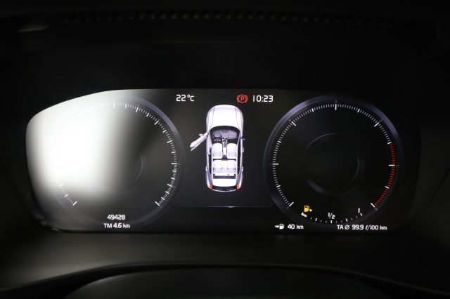 VOLVO XC40 usata 6