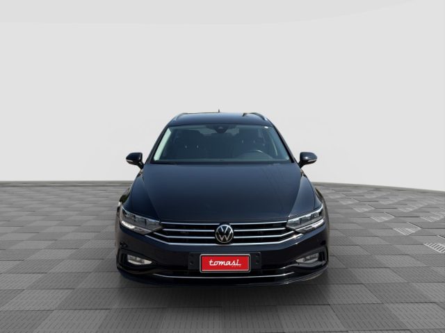 VOLKSWAGEN Passat usata 7