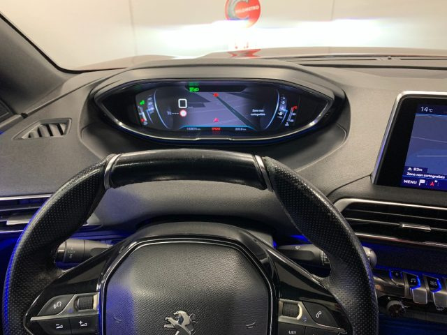PEUGEOT 3008 usata, con USB