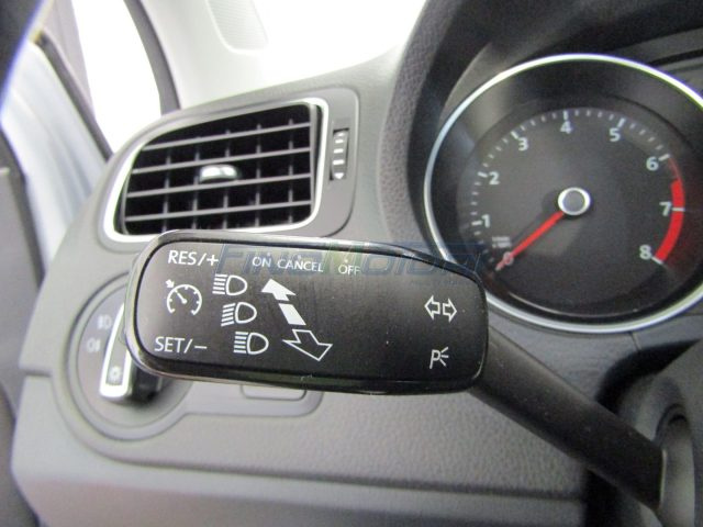 VOLKSWAGEN Polo usata, con Specchietti laterali elettrici