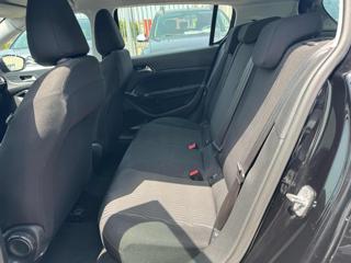 PEUGEOT 308 usata, con Autoradio digitale