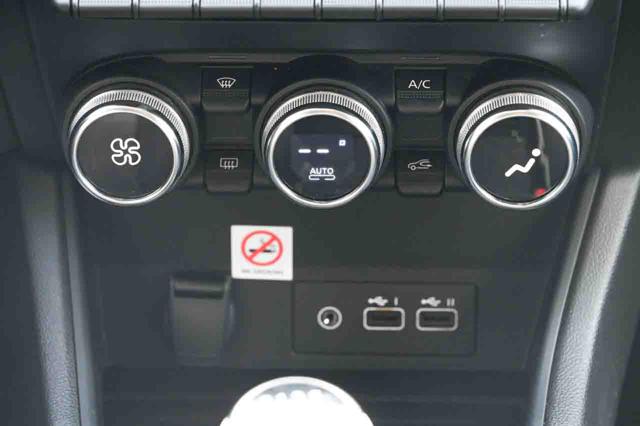 RENAULT Captur usata, con Park Distance Control