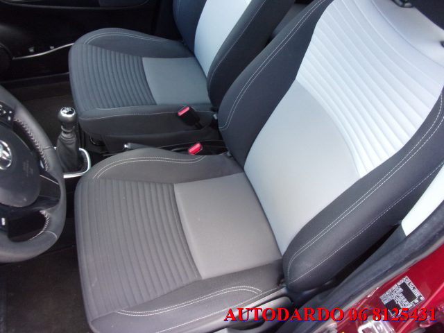 TOYOTA Yaris usata, con Controllo elettronico della corsia