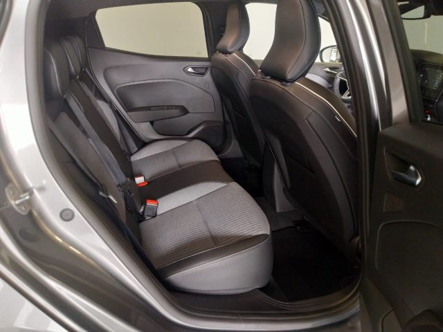 RENAULT Clio usata, con Controllo trazione