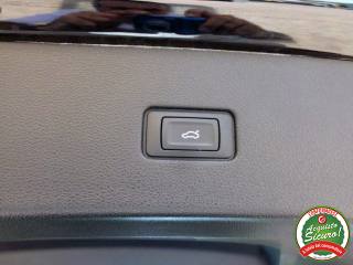 AUDI Q8 usata, con Volante multifunzione