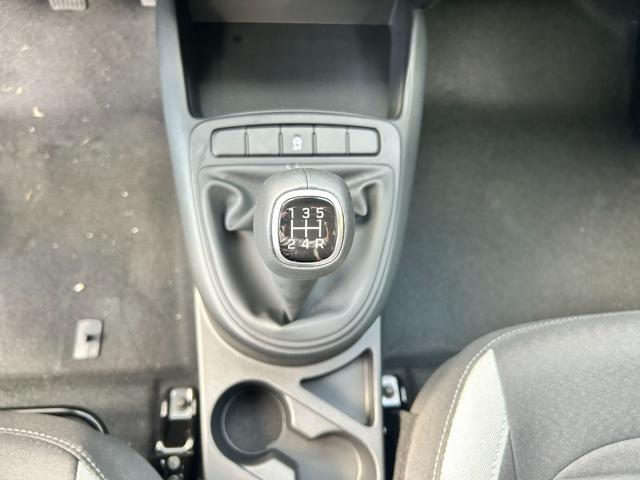 HYUNDAI i10 usata, con Sedile posteriore sdoppiato