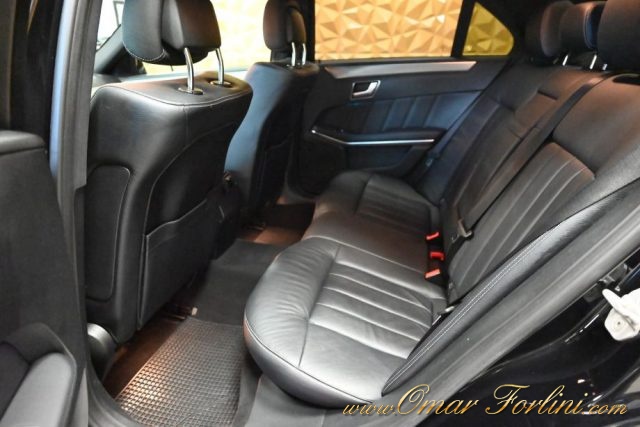 MERCEDES-BENZ E 300 usata 132