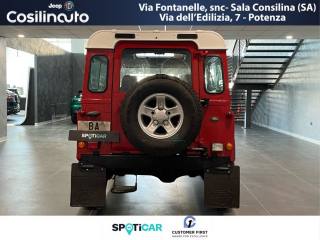 LAND ROVER Defender usata 5