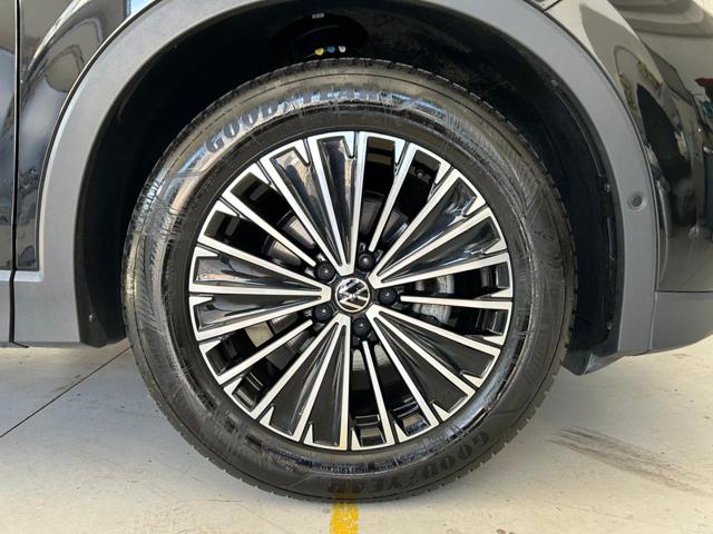 VOLKSWAGEN Tiguan usata, con Cerchi in lega