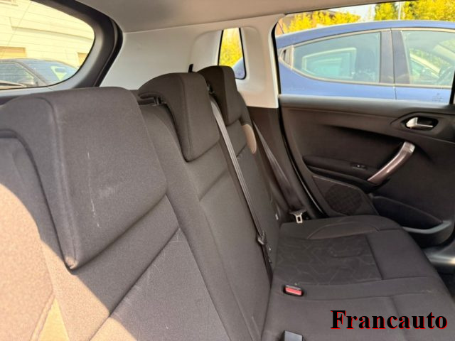 PEUGEOT 2008 usata, con Chiusura centralizzata
