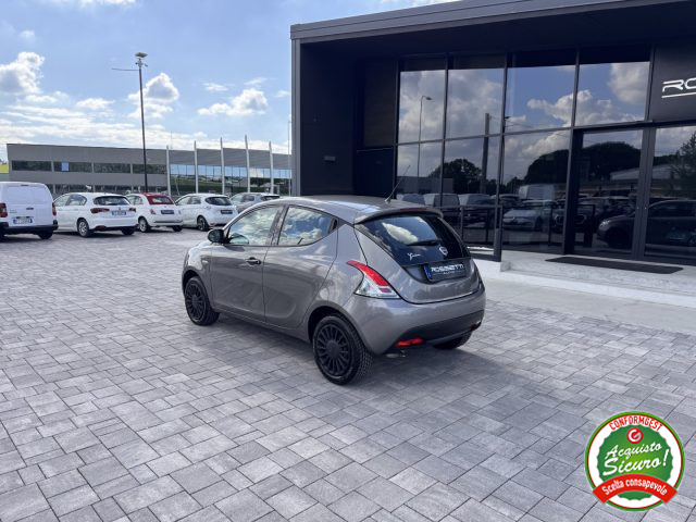 LANCIA Ypsilon usata, con Controllo trazione