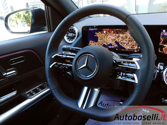 MERCEDES-BENZ GLA 180 usata, con Volante multifunzione