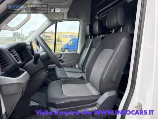 VOLKSWAGEN Crafter usata, con Autoradio