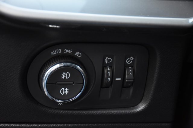 OPEL Mokka usata, con Vetri oscurati