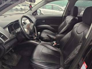 MITSUBISHI Outlander usata, con Airbag laterali