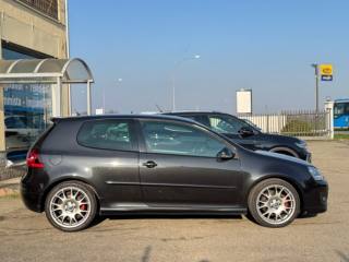 VOLKSWAGEN Golf usata, con Airbag
