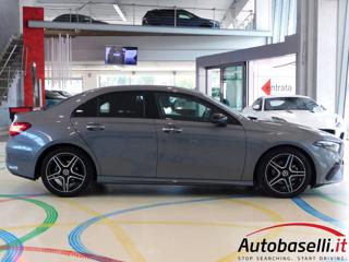 MERCEDES-BENZ A 200 usata, con Sedile posteriore sdoppiato
