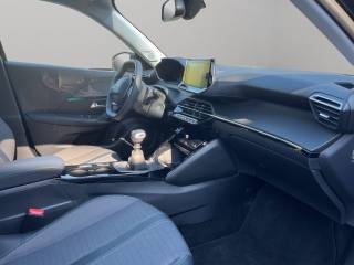 PEUGEOT 2008 usata, con Cerchi in lega