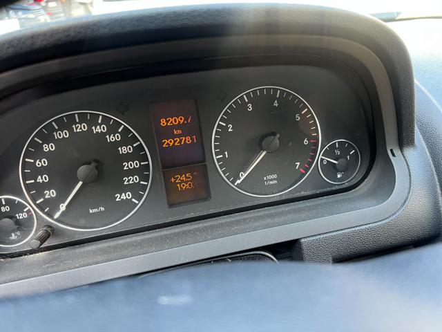 MERCEDES-BENZ A 150 usata, con Climatizzatore