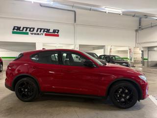 ALFA ROMEO Stelvio usata, con Alzacristalli elettrici