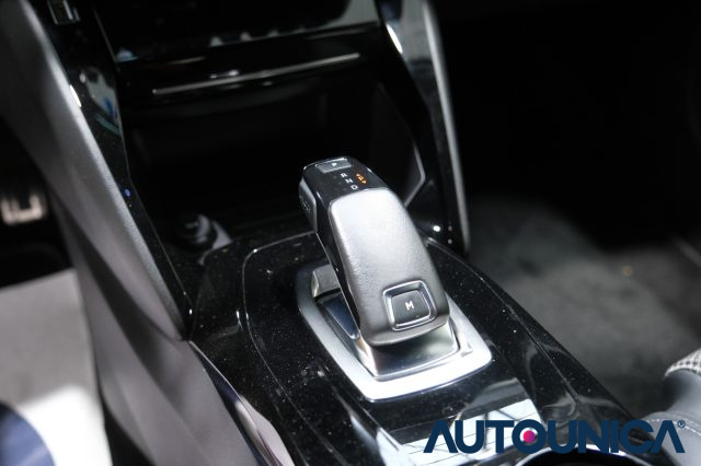 PEUGEOT 208 usata, con Specchietti laterali elettrici