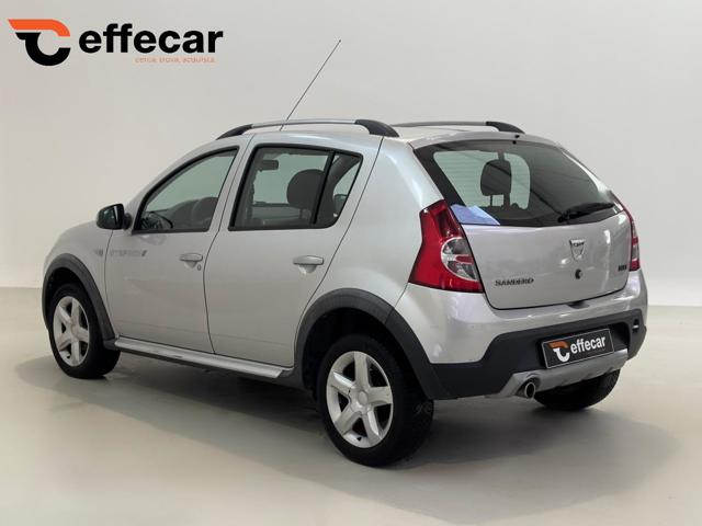 DACIA Sandero usata, con Alzacristalli elettrici