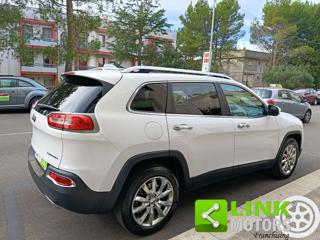 JEEP Cherokee usata, con USB