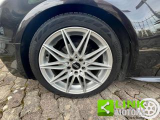 AUDI A4 usata, con Park Distance Control