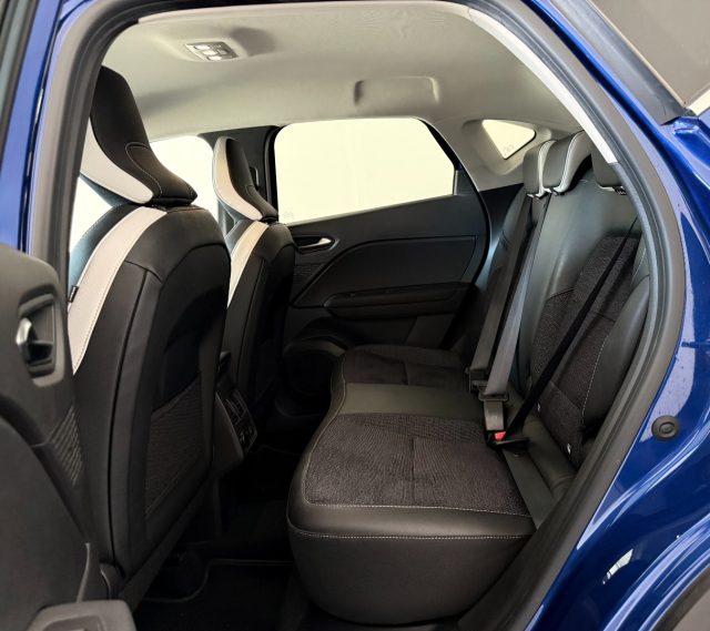 RENAULT Captur usata 16