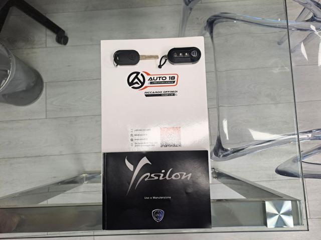 LANCIA Ypsilon usata, con Park Distance Control