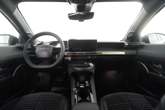 LANCIA Ypsilon usata 10