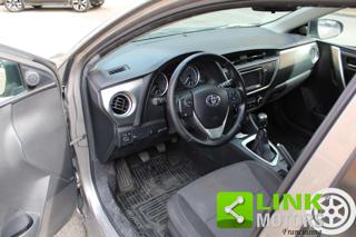 TOYOTA Auris usata, con Fendinebbia