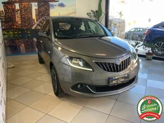 LANCIA Ypsilon usata, con Specchietti laterali elettrici