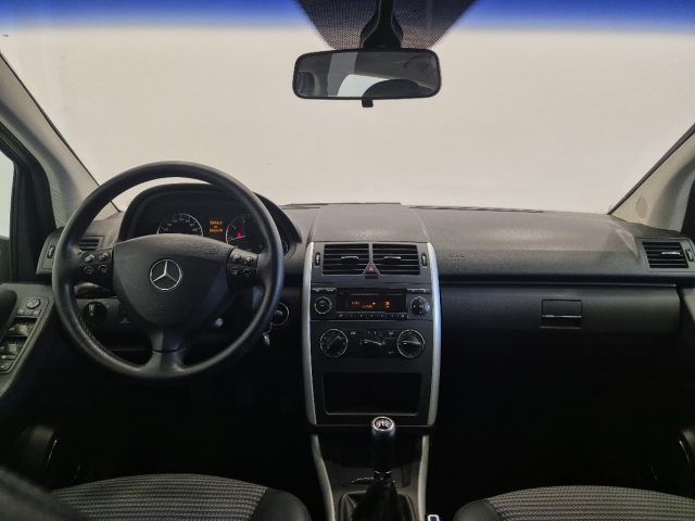 MERCEDES-BENZ A 150 usata, con Chiusura centralizzata