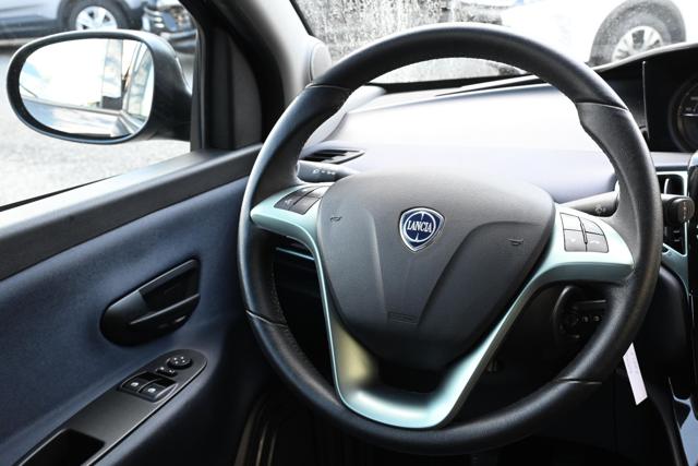 LANCIA Ypsilon usata, con Vivavoce
