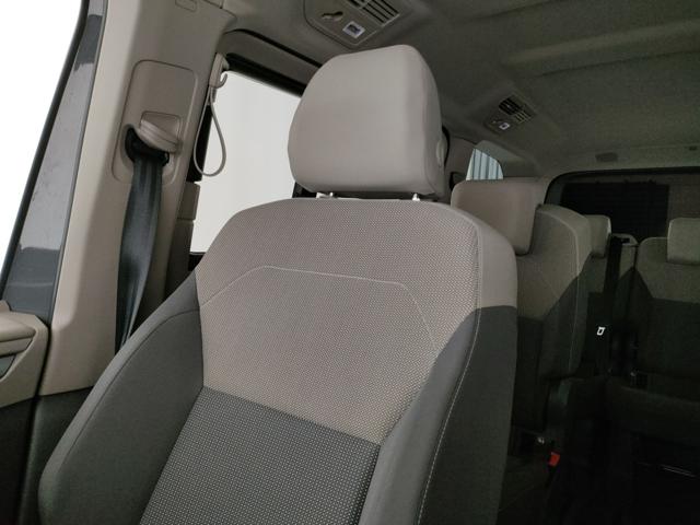 VOLKSWAGEN Multivan usata, con Luci diurne LED