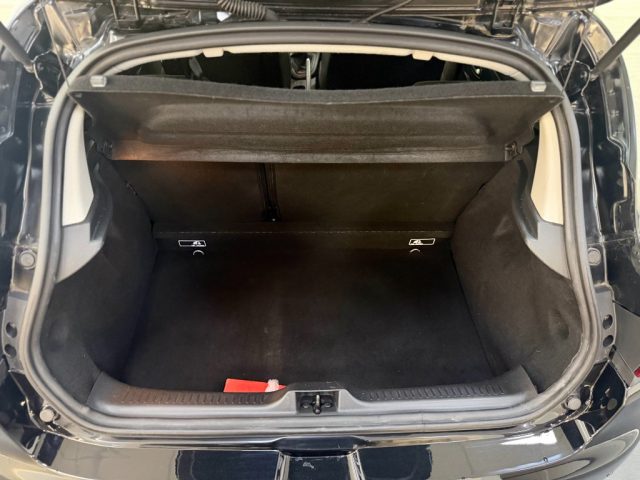 RENAULT Clio usata, con Lettore CD