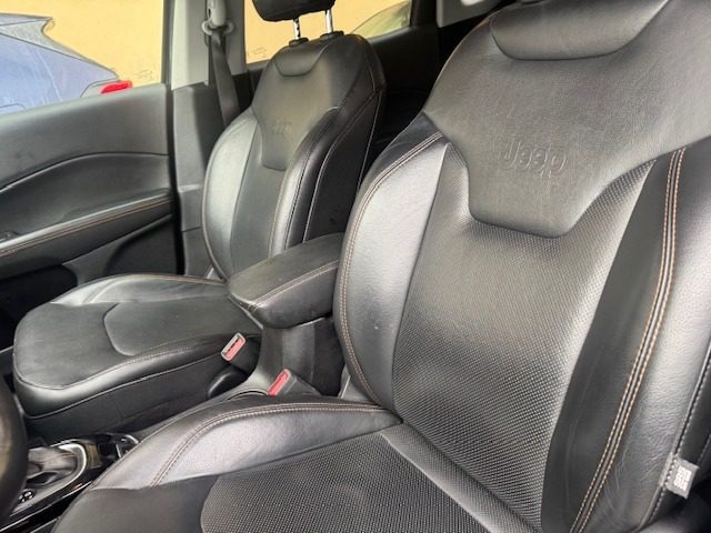 JEEP Compass usata, con Park Distance Control