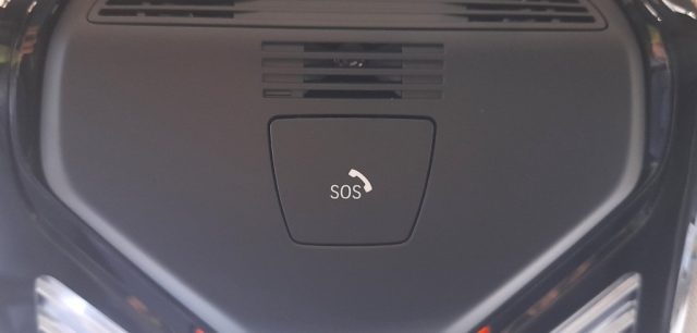 BMW 320 usata, con Bluetooth