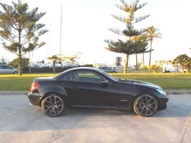 MERCEDES-BENZ SLK 200 usata, con Climatizzatore