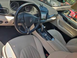 MASERATI Levante usata, con Boardcomputer