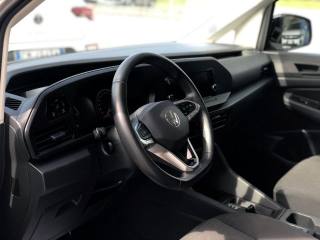 VOLKSWAGEN Caddy usata, con USB