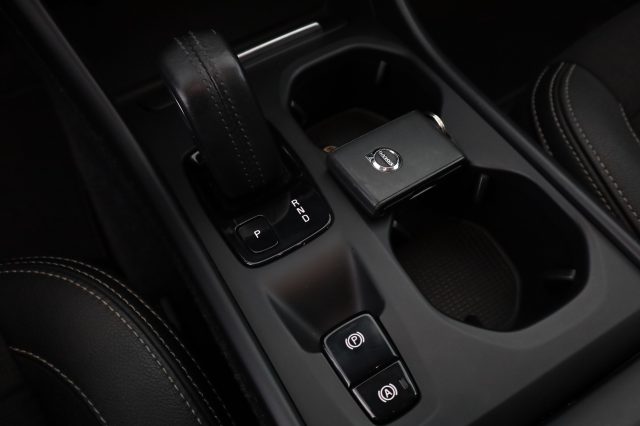 VOLVO XC40 usata 13